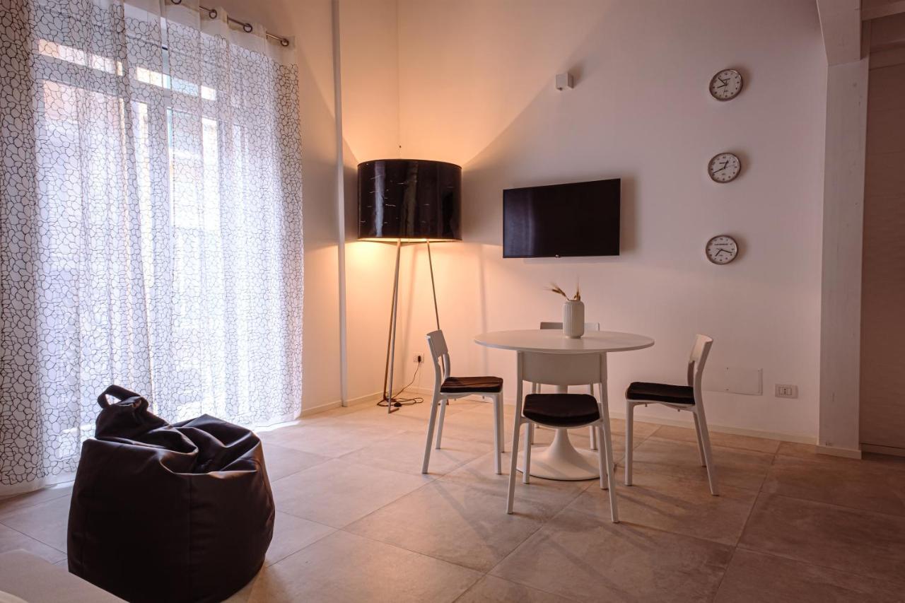 Garruba 92 Apartments Bari Luaran gambar